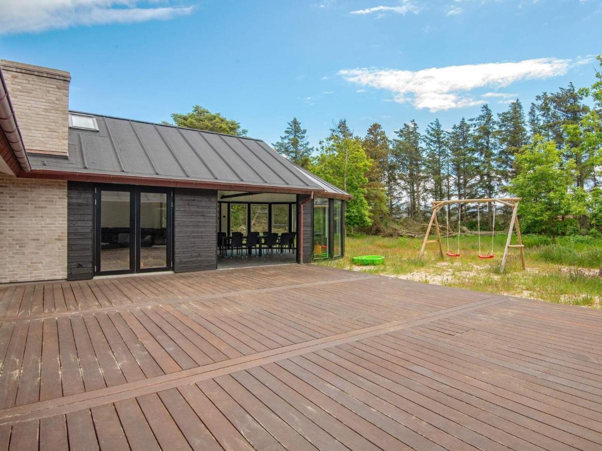 14 Person Holiday Home In L Kken Лёккен Экстерьер фото